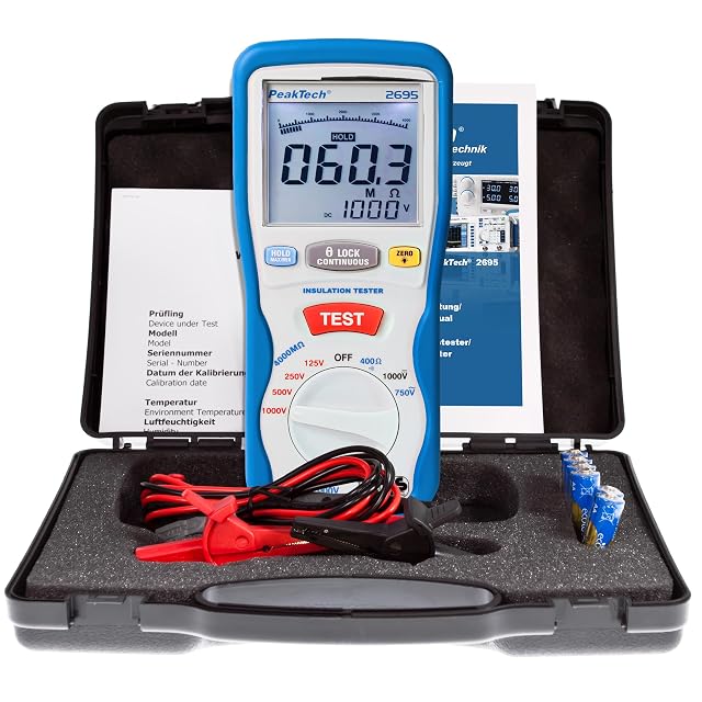 Comprobador de aislamiento PeakTech P 2695 con su doble pantalla LCD y sus puntas de prueba